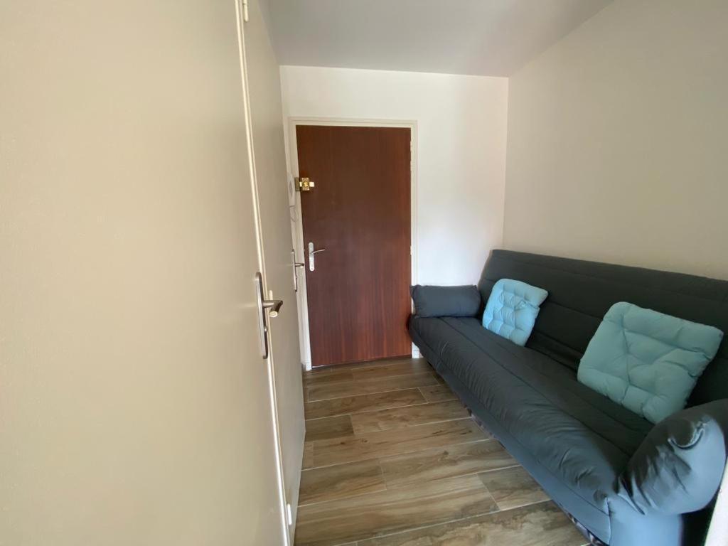 Proche Centre Sanary Studio Climatise 4 Personnes Exterior photo